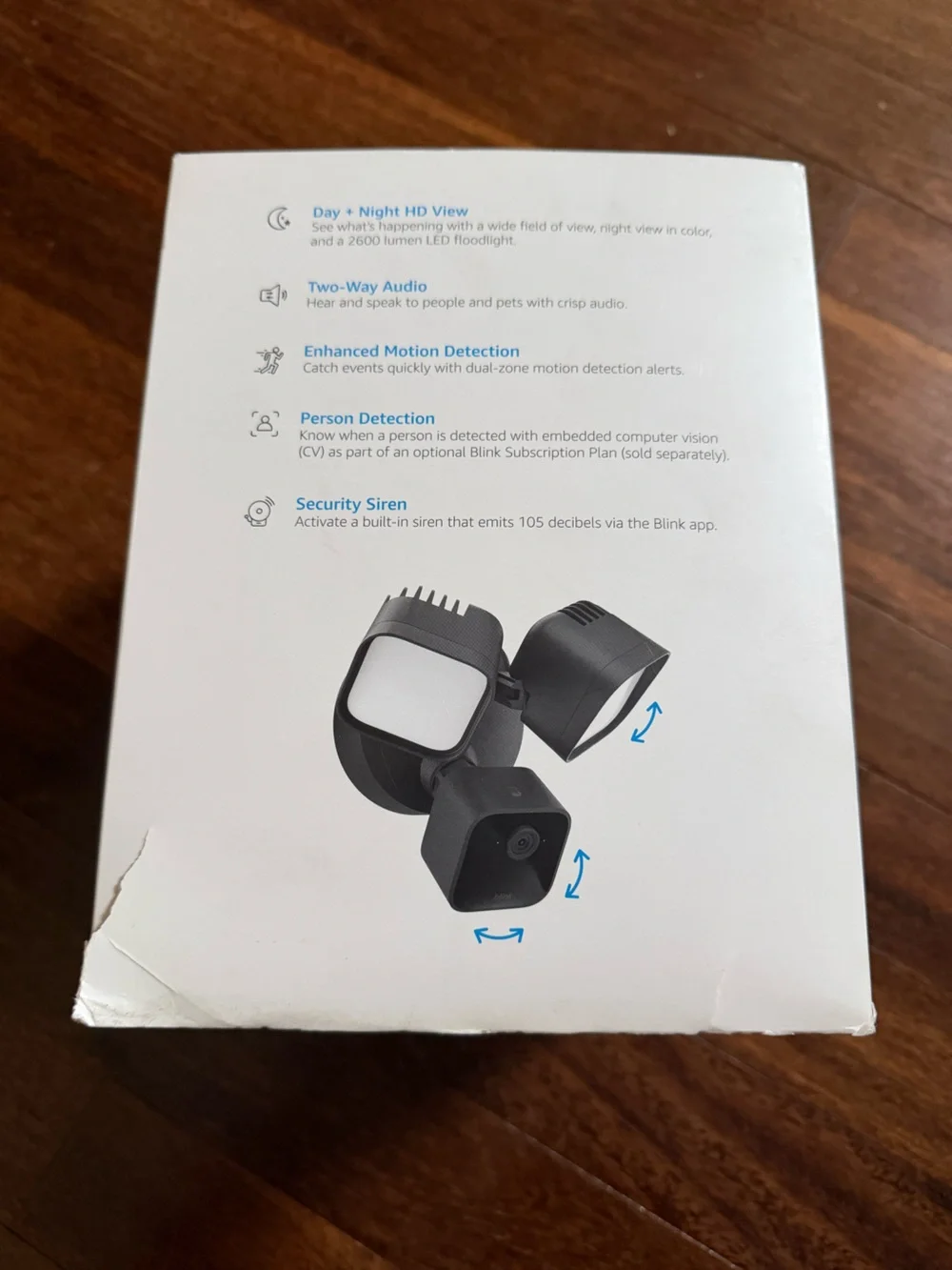 NWT Blink Wired Floodlight Camera - Black